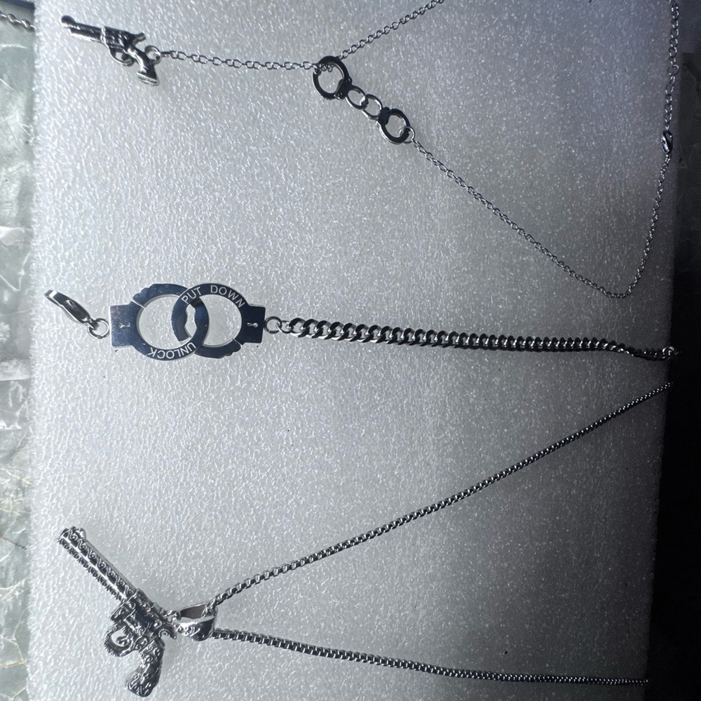 For her and for him handcuffs set - Picture 4 of 9